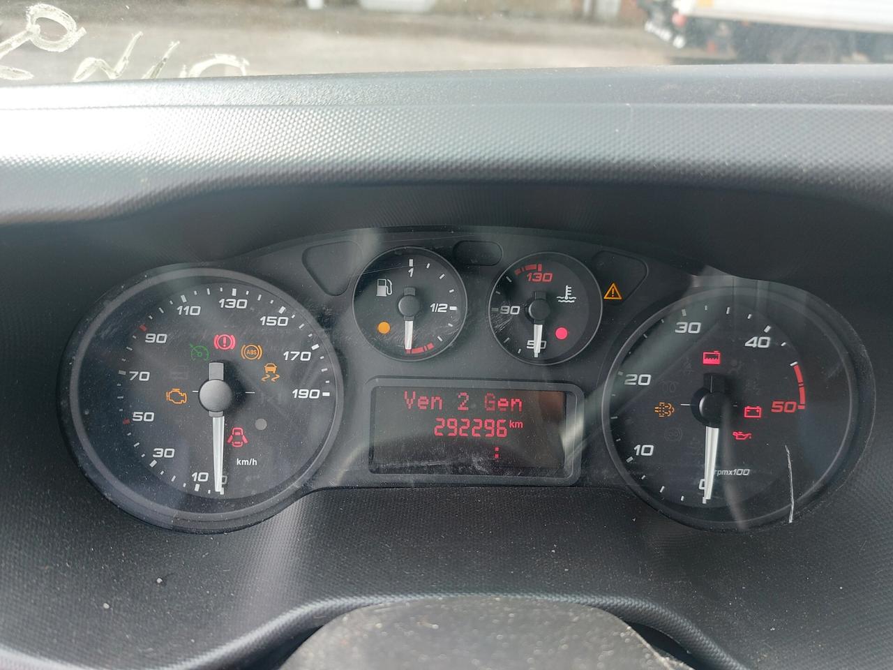 IVECO DAILY 35C16 CON FURGONE ISOTERMICO E GRUPPO FRIGO XARIOS 500