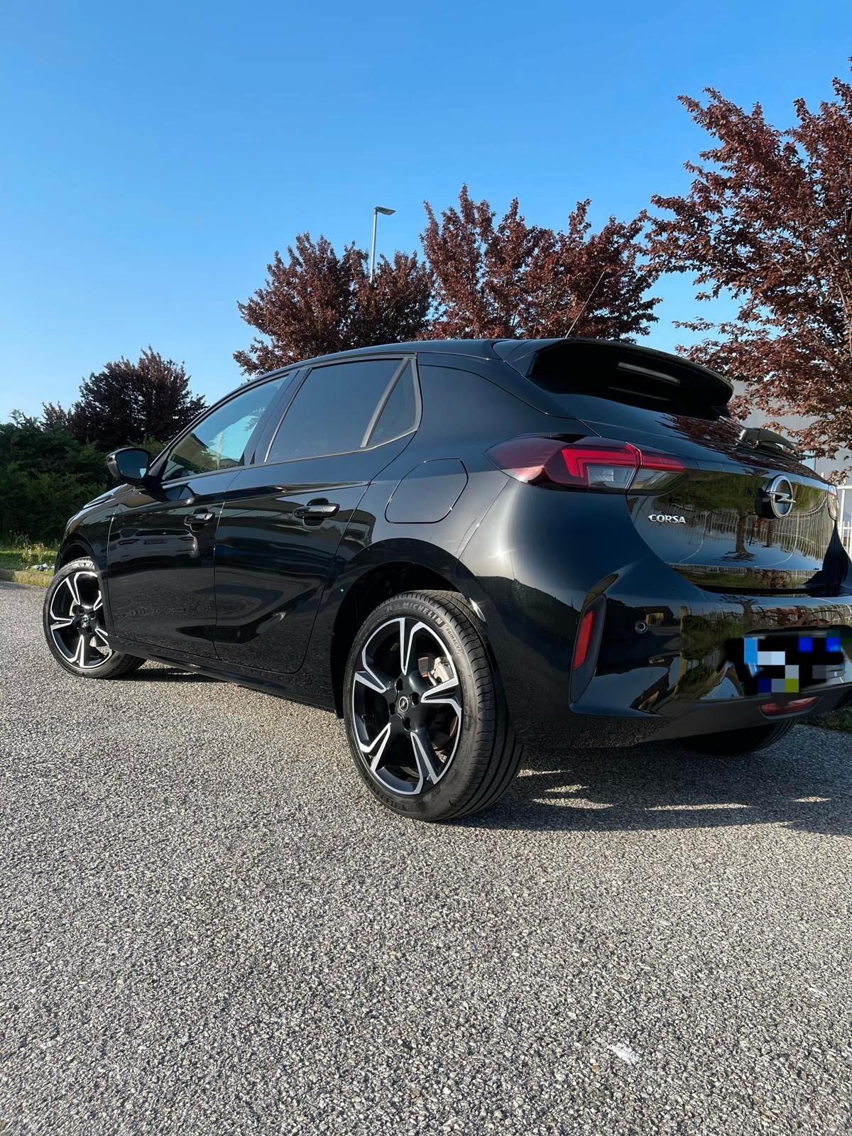 Opel Corsa 1.5 D 100 CV GS