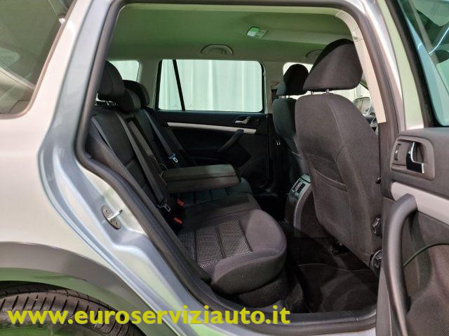 SKODA Octavia 1.8 TFSI 4x4 Wagon Scout