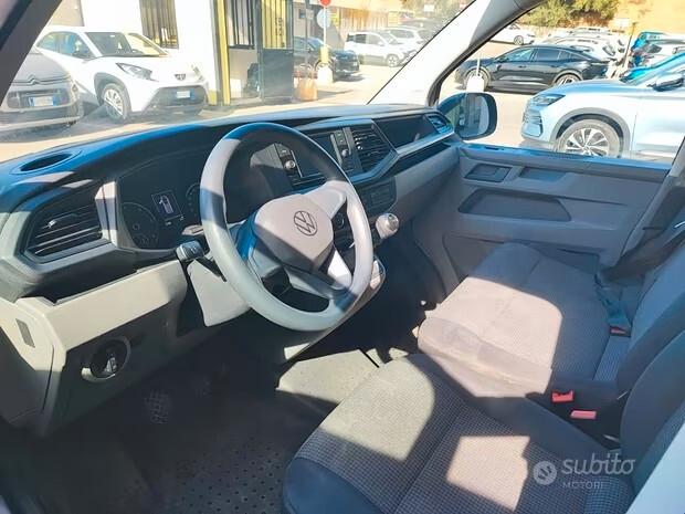 Volkswagen Transporter 2.0 TDI 110CV PL Kombi