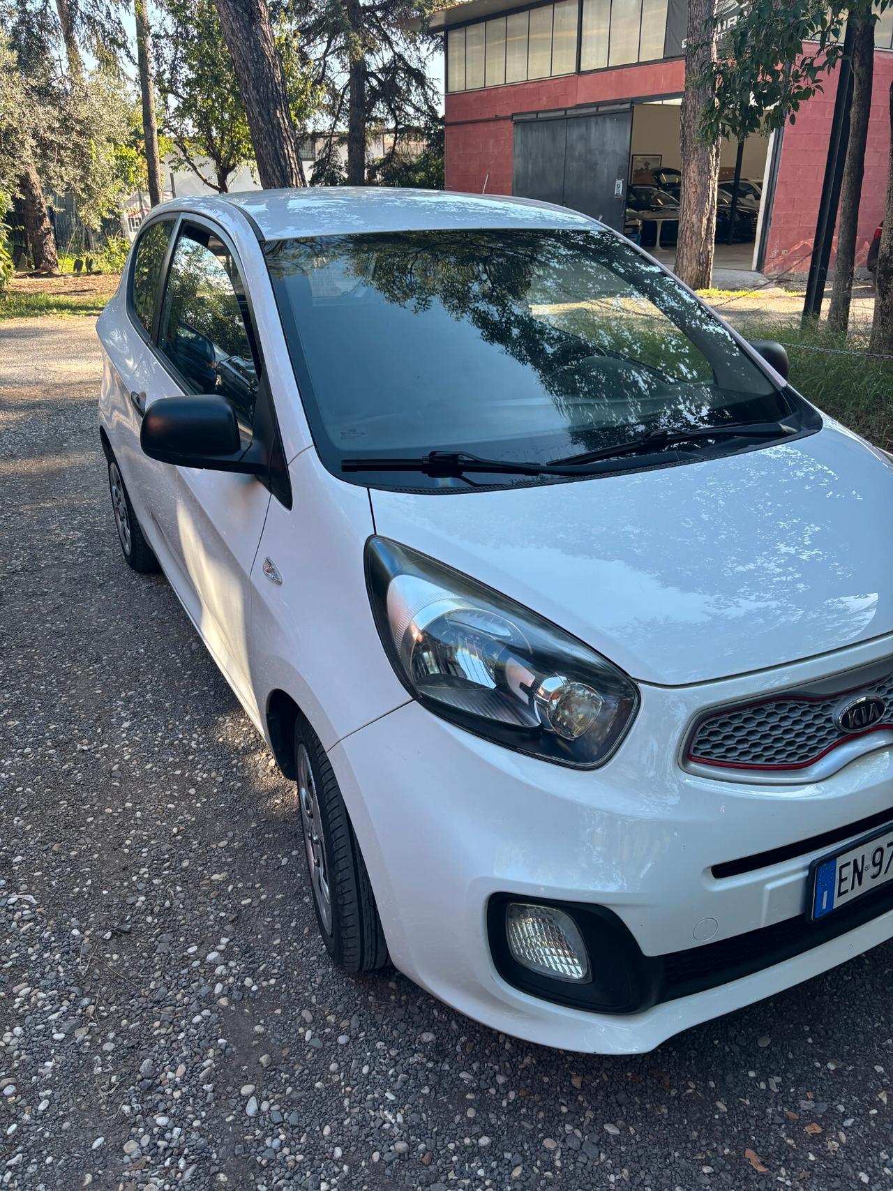 Kia Picanto 1.0 12V 3 porte Urban