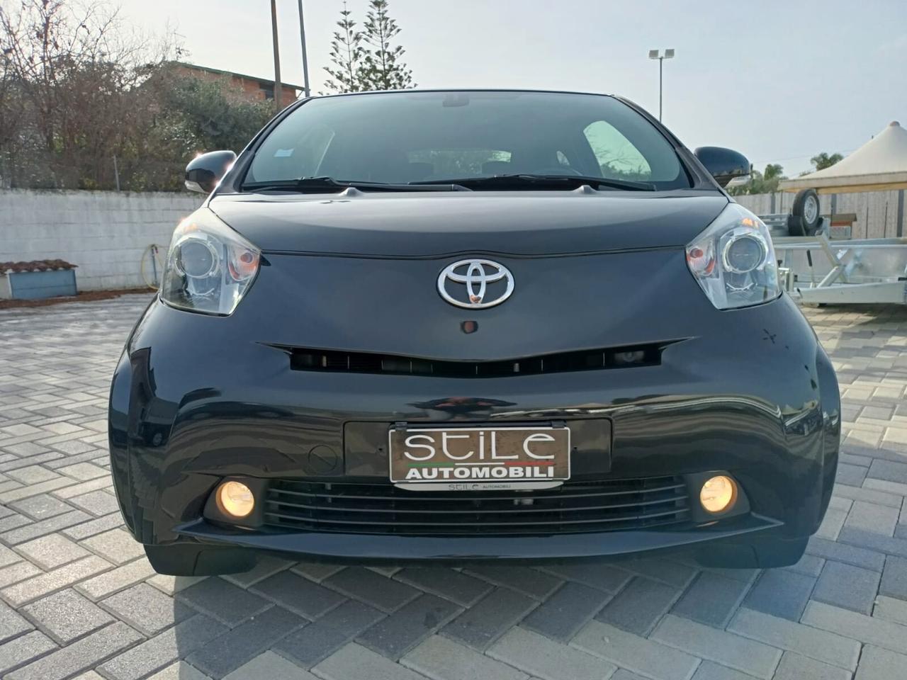 Toyota iQ Turbodiesel 1.4 90 cv 6 marce 4 POSTI