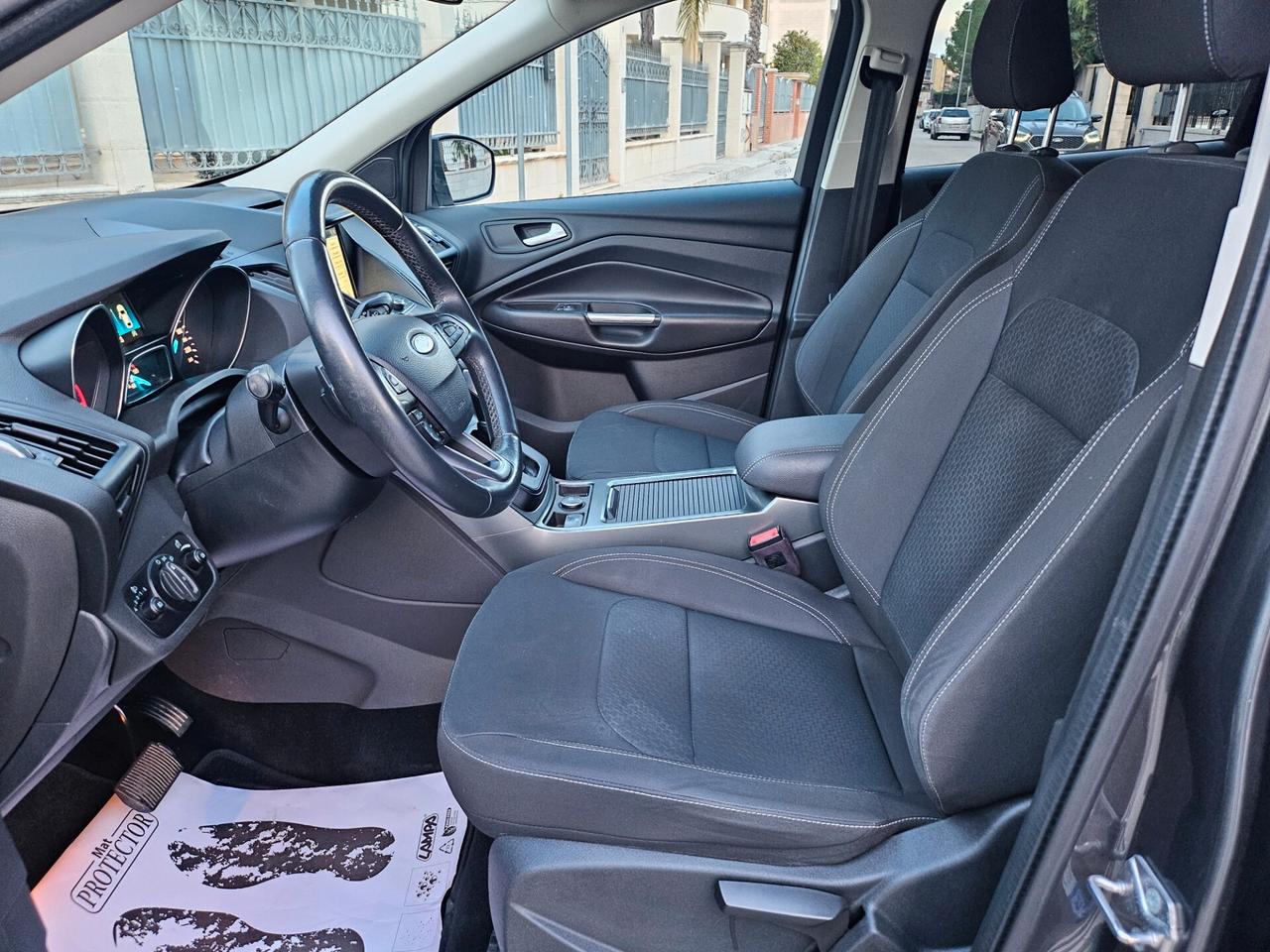 Ford Kuga 1.5 Tdci 120cv Automatica Titanium