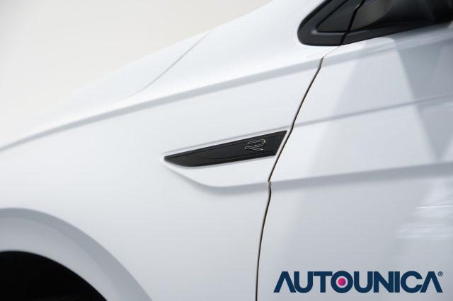 VOLKSWAGEN Polo 1.0 TSI DSG R-LINE AUTOMATICA NEOPATENTATI