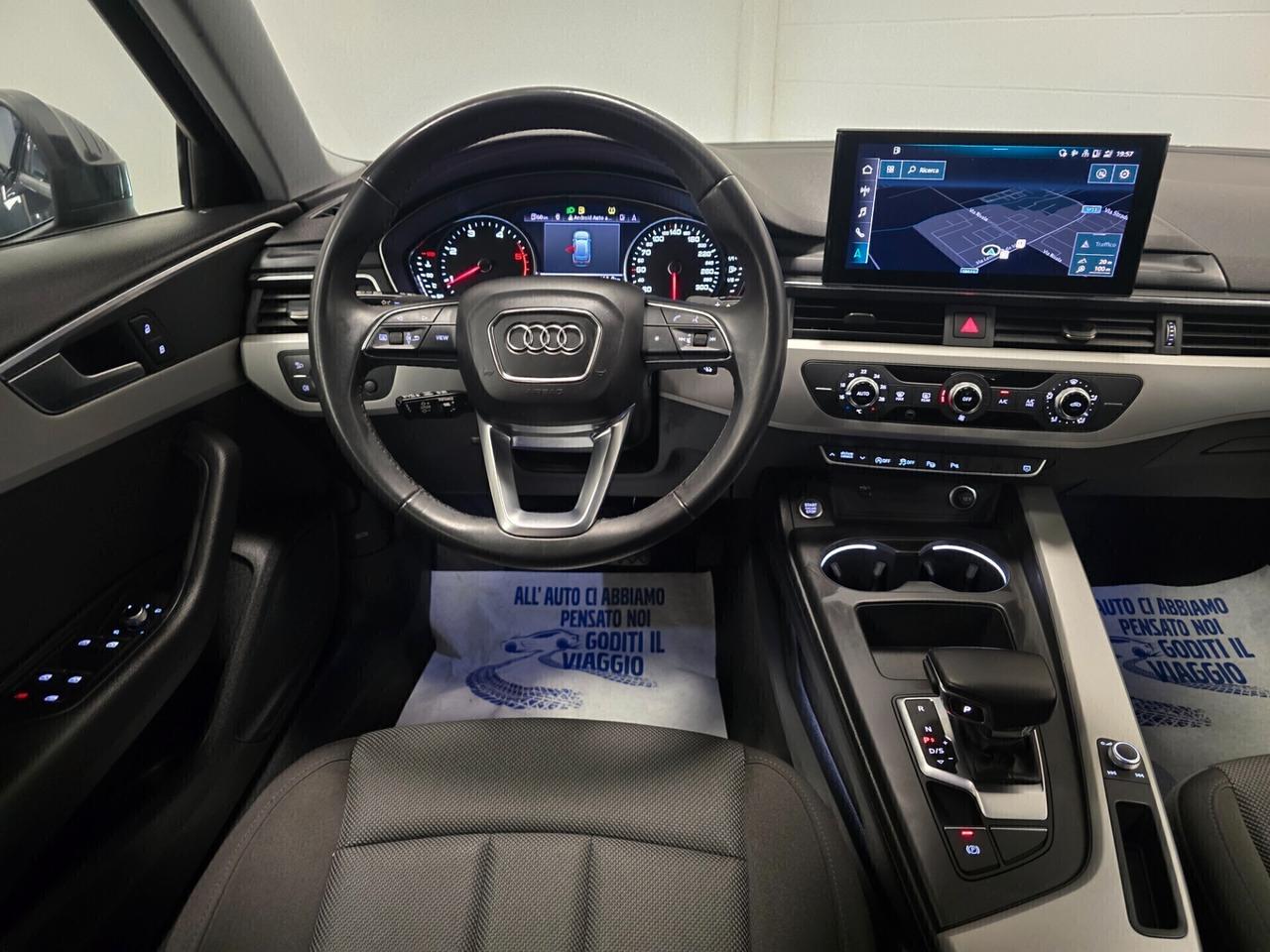Audi A4 Avant 30 TDI/136 CV S tronic Business Adv. NEOPATENTATI