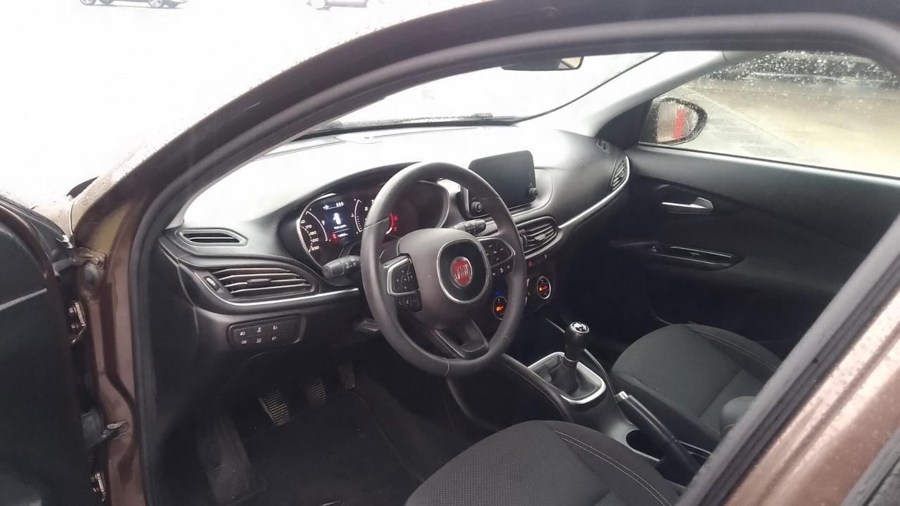 Fiat Tipo 1.3 Mjt S&S 5 porte Business neop 2021 Nuova