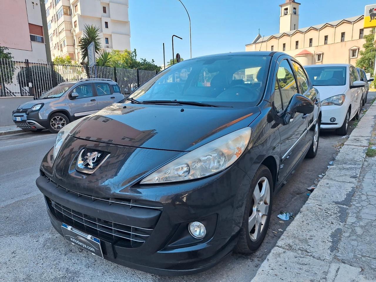 Peugeot 207 1.6 8V HDi 93CV 5p. Allure