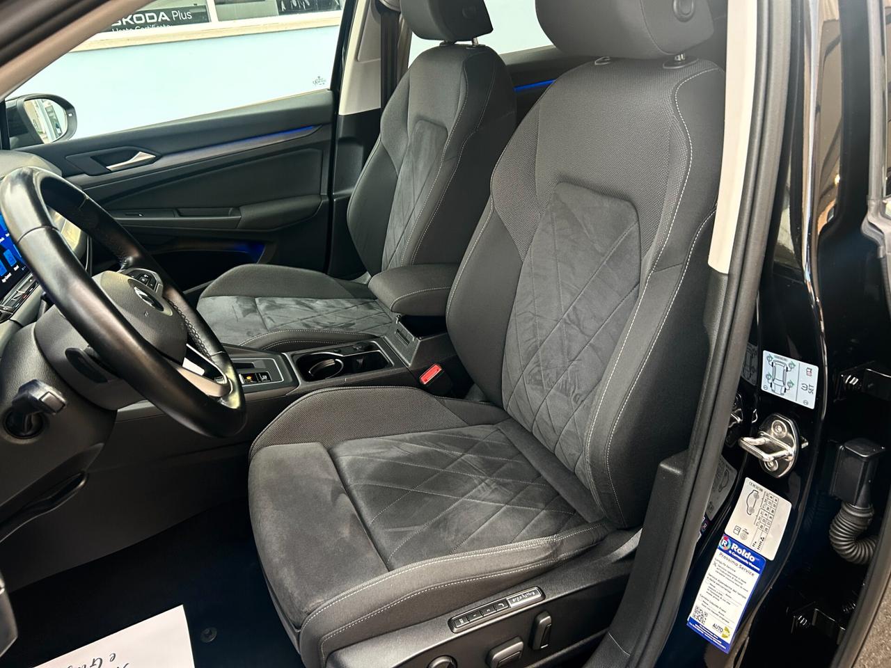 Volkswagen Golf 1.5 TGI DSG Style 2022