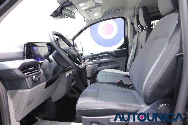 FORD Tourneo Custom 320 2.0 ECOBLUE 170CV AUTOMATICO PL TITANIUM