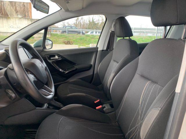 PEUGEOT 208 1.0 VTi 68 CV 5 porte OK NEOPATENTATI EURO 5B BENZ