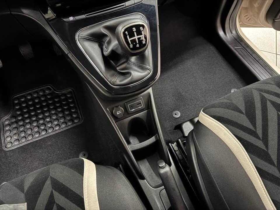 Lancia Ypsilon 1.3 MJT 16V 95 CV 5 porte Gold