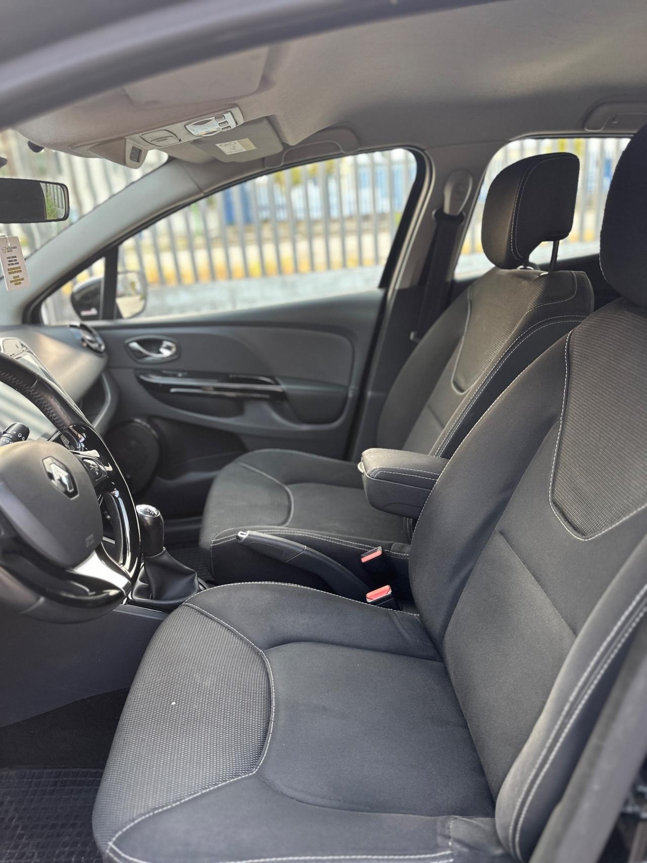 RENAULT CLIO (anno 2014)