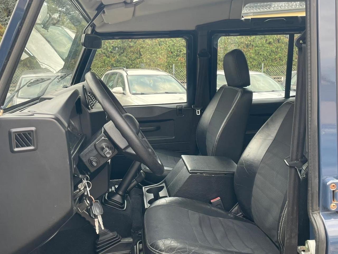 Land Rover Defender 110 TD4*7 posti*climatizzatore*sedili riscaldati