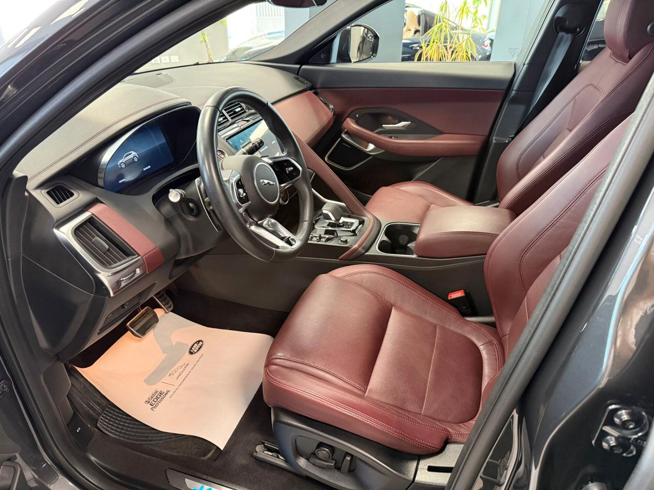 Jaguar E-Pace 2.0D I4 163 CV AWD Auto R-Dynamic SE