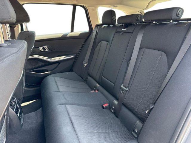 BMW 318 d 48V Touring Aut.