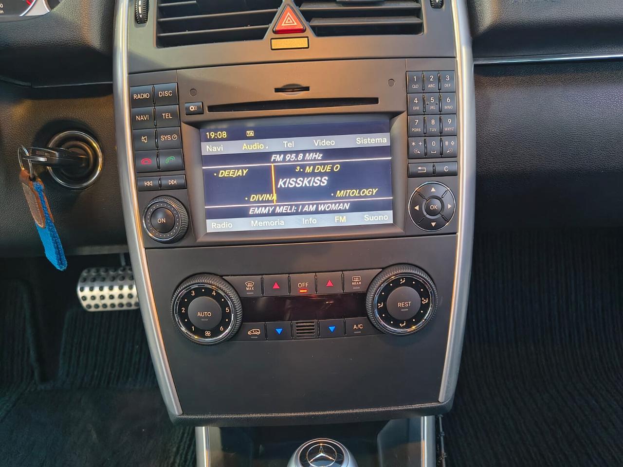 Mercedes-benz B 200 CDI 2.0 DIESEL*CAMBIO AUTOMATICO*
