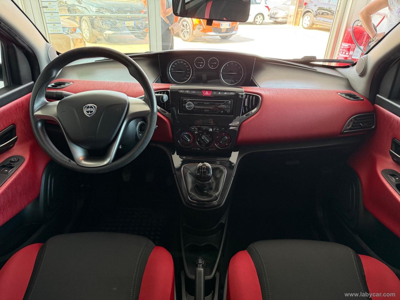 LANCIA Ypsilon 0.9 T.Air 85CV 5p. Met.Ec. Gold