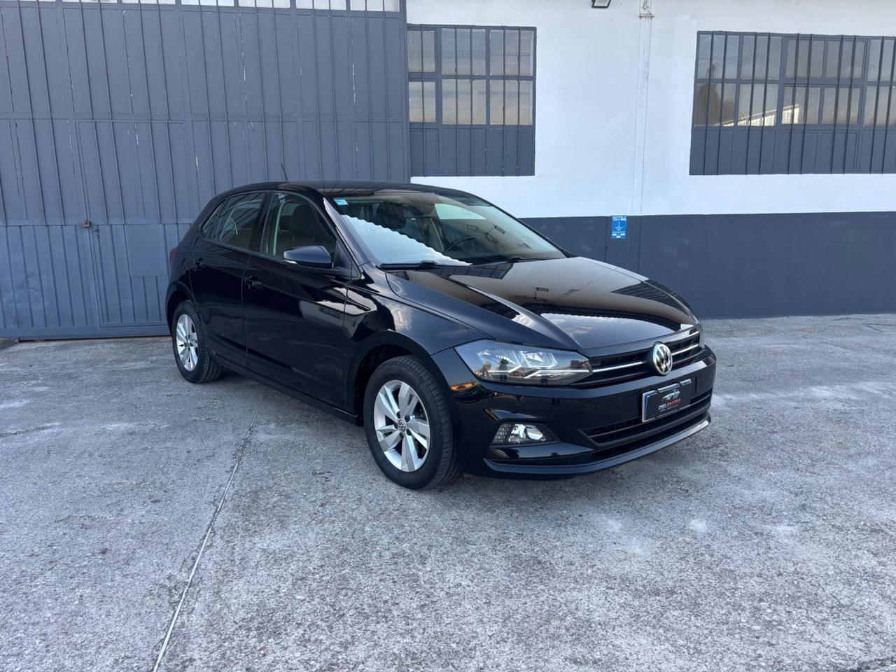 Volkswagen Polo 1.6 TDI. Garanzia. Neopatentati