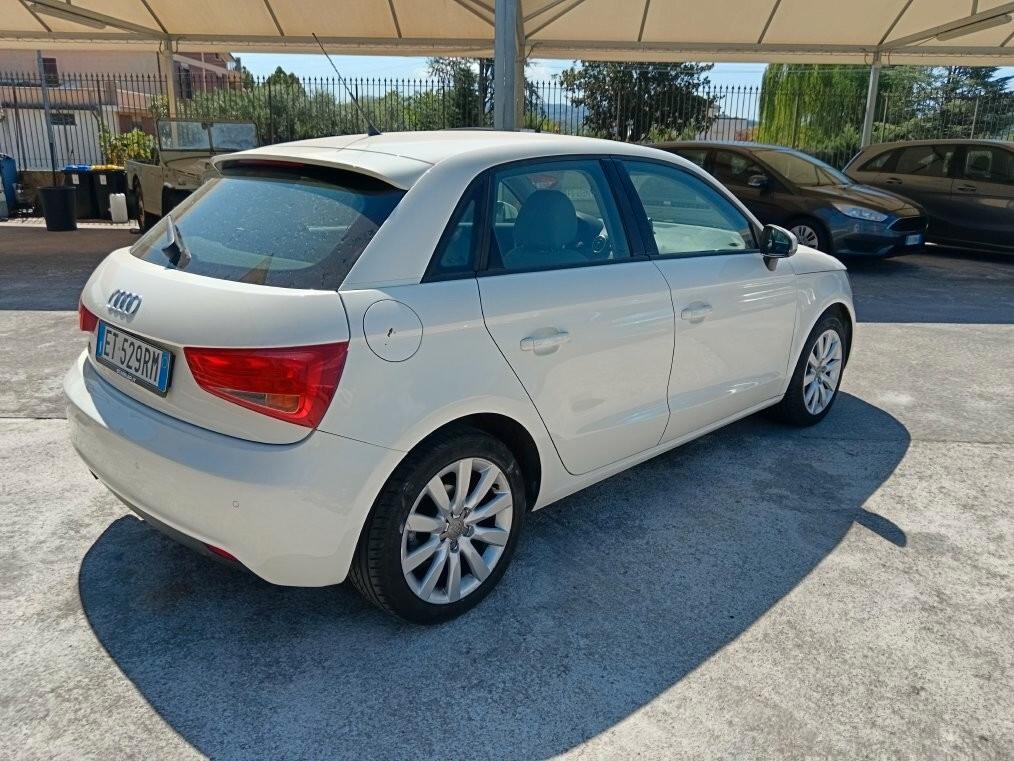 Audi A1 SPB 1.6 TDI Attraction