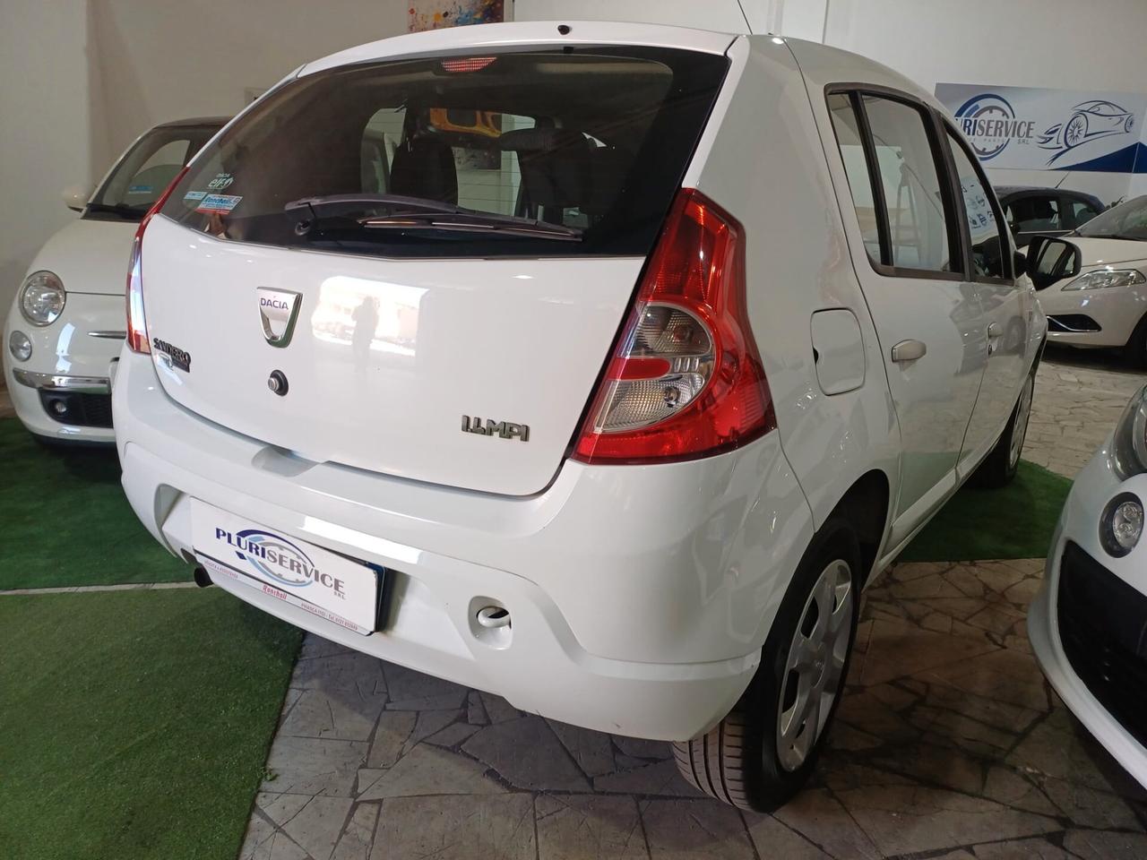 Dacia Sandero GPL DI SERIE Laureate - 2010