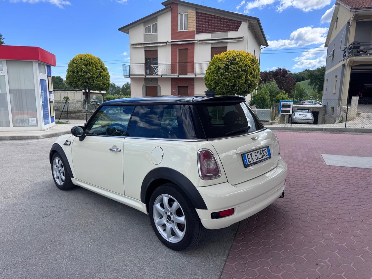 Mini 1.6 16V Cooper D