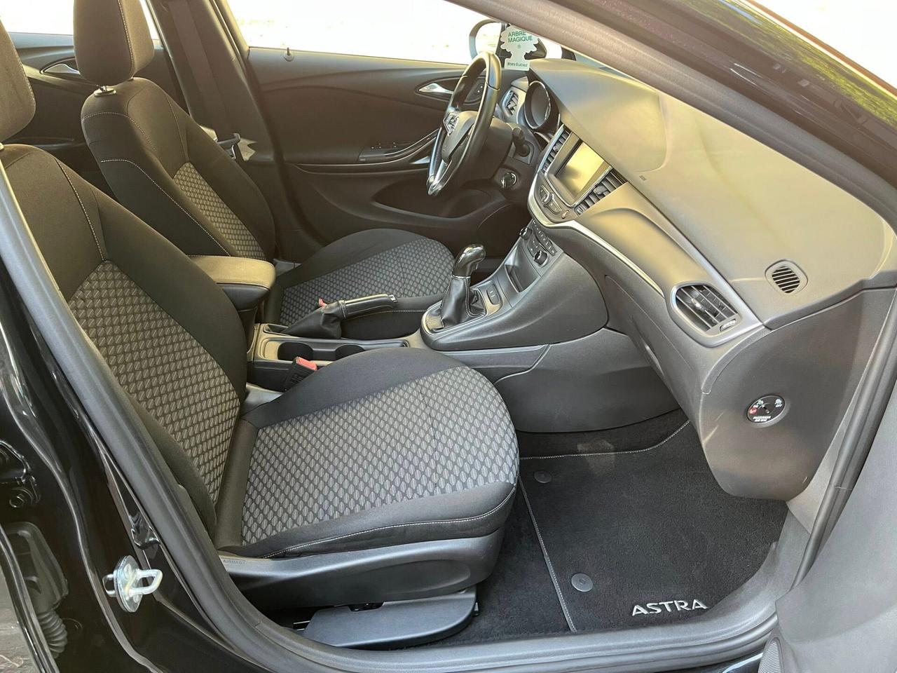 Opel Astra 1.6 CDTi 110CV Start&Stop 5 porte Innovation