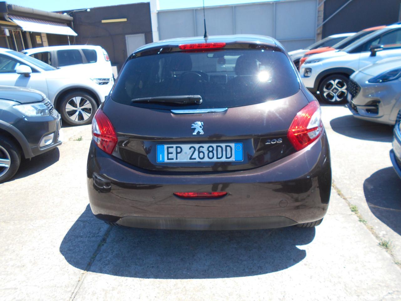 Peugeot 208 1.6 VTi 120 CV 5 porte Allure