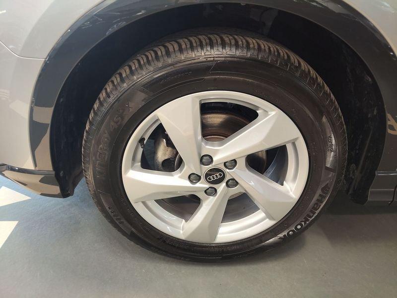 Audi Q3 Q3 35 2.0 tdi Business Advanced s-tronic