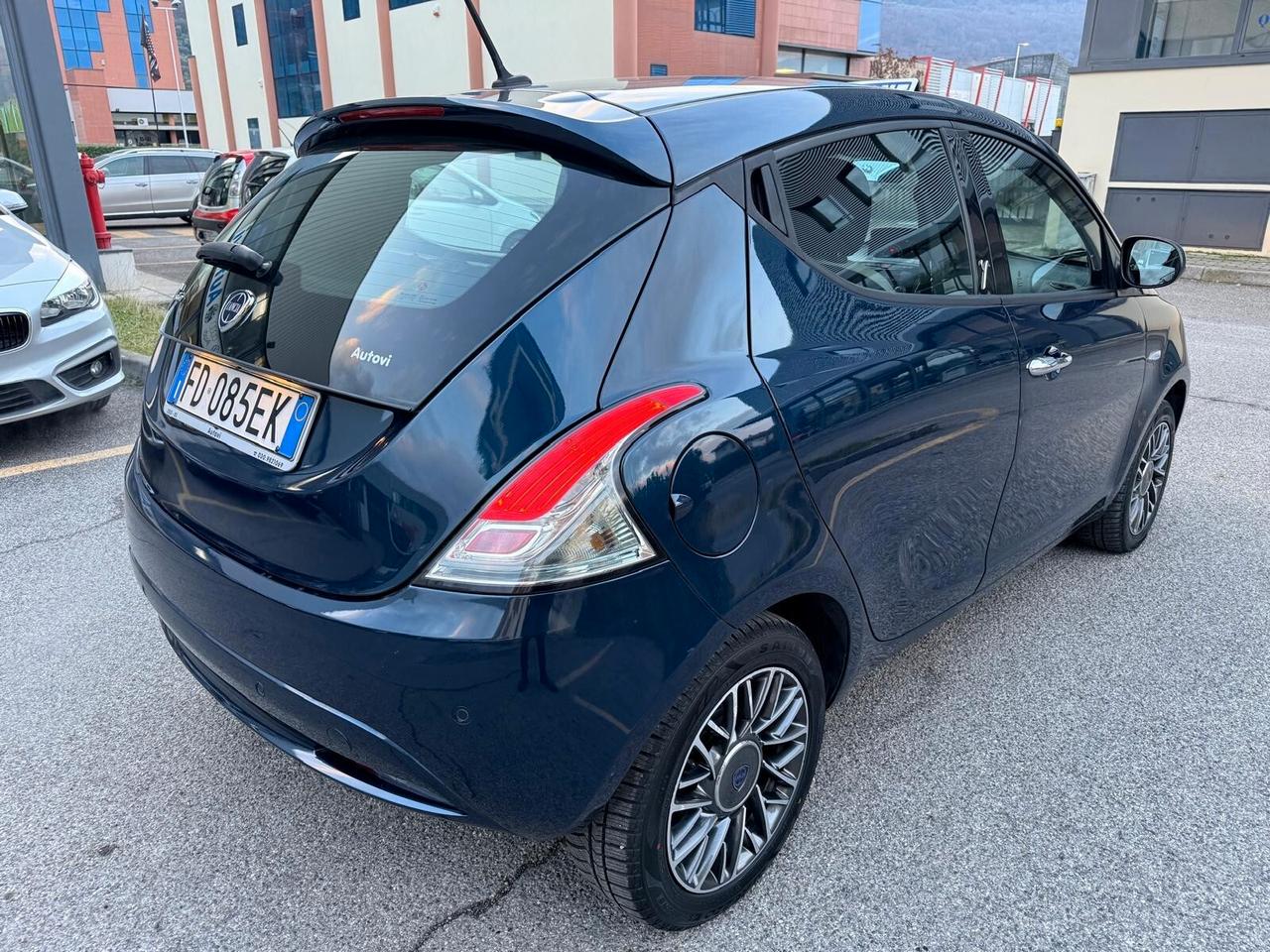 Lancia Ypsilon 1.2 69 CV 5 porte Gold ***OK NEOPATENTATI**
