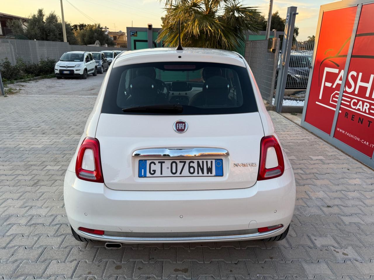 FIAT 500 1.0 Hybrid Dolcevita