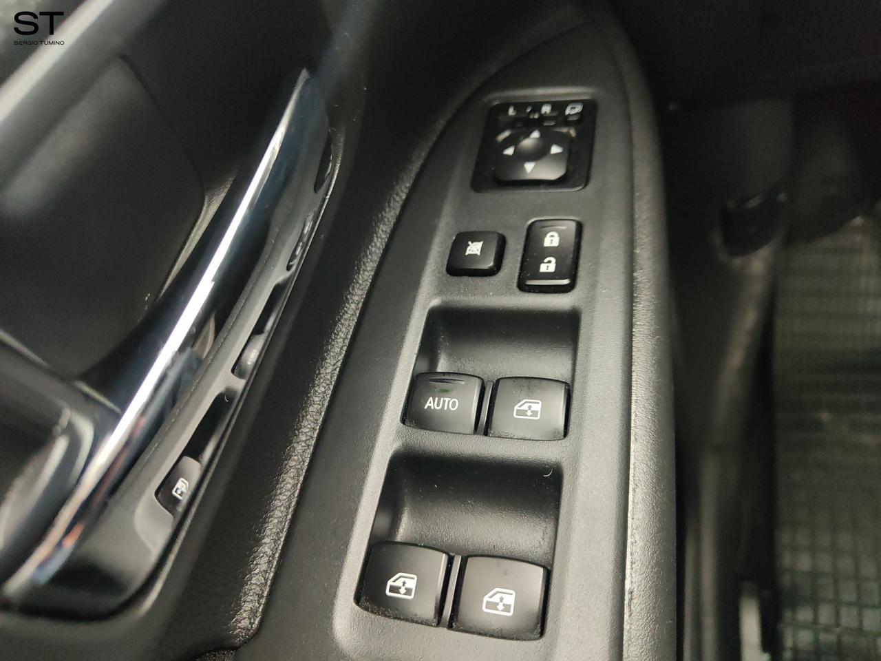 MITSUBISHI Outlander 3ª serie - Outlander 2.2 DI-D 4WD Instyle 7p.