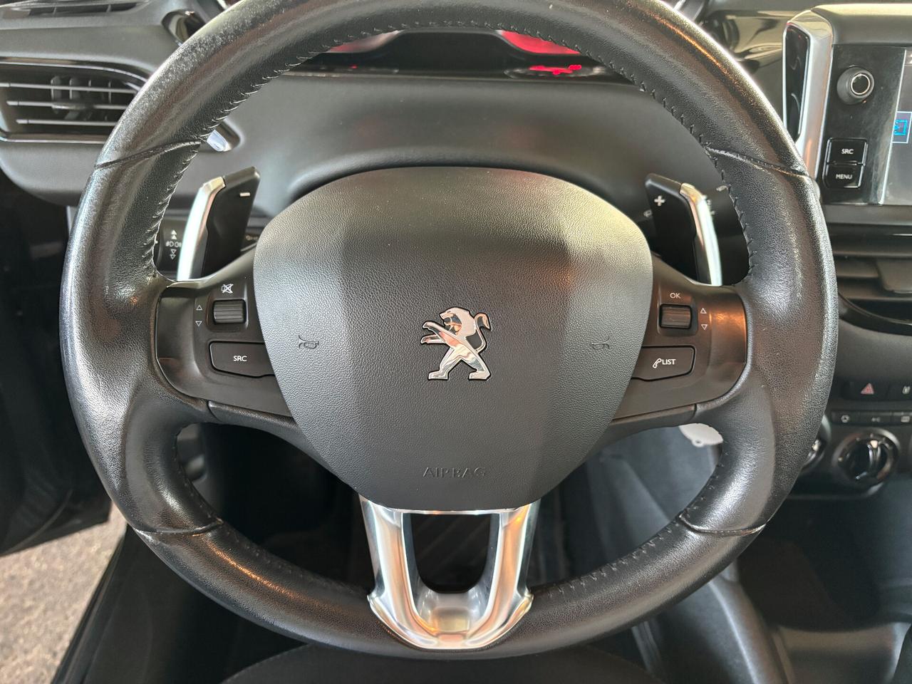 Peugeot 208 1.4 e-HDi 68 CV AUTOMATICA Active