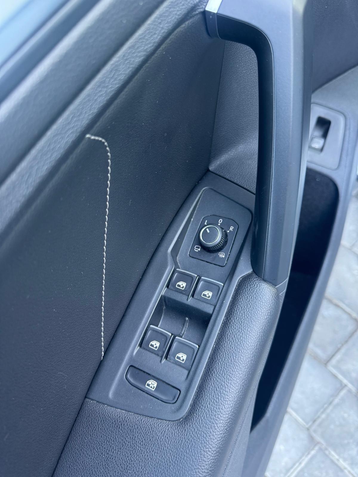 Volkswagen Tiguan 2.0 TDI 150 CV SCR DSG R-Line