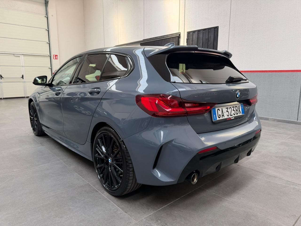 Bmw 116 116d 5p. Msport