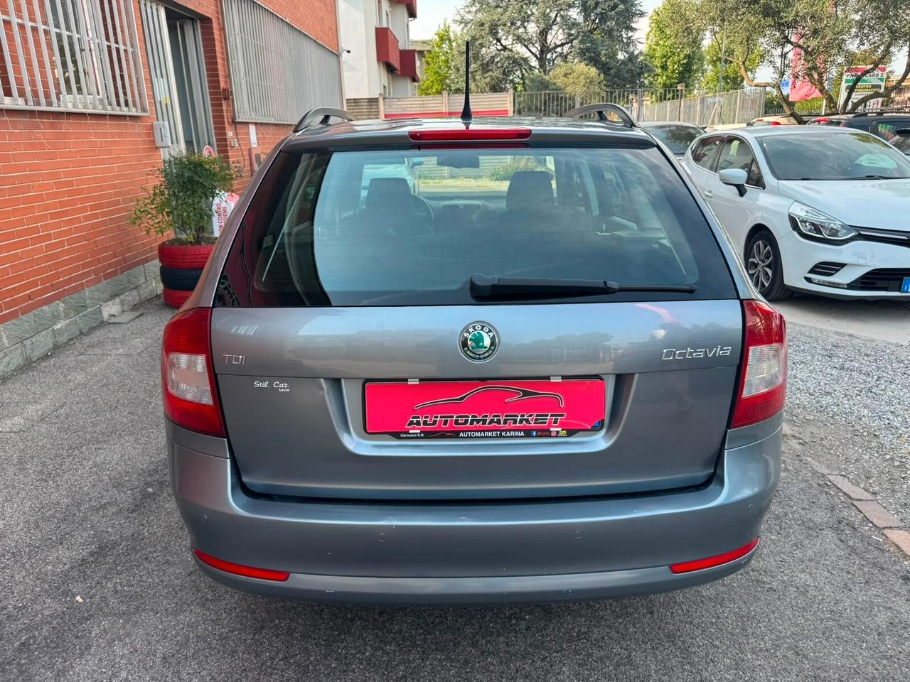 Skoda Octavia 1.6 TDI CR F.AP. Wagon Active