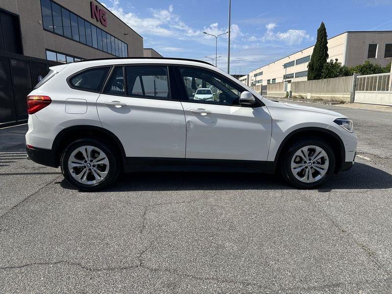 BMW X1 sDrive 18d Business Automatic 150cv