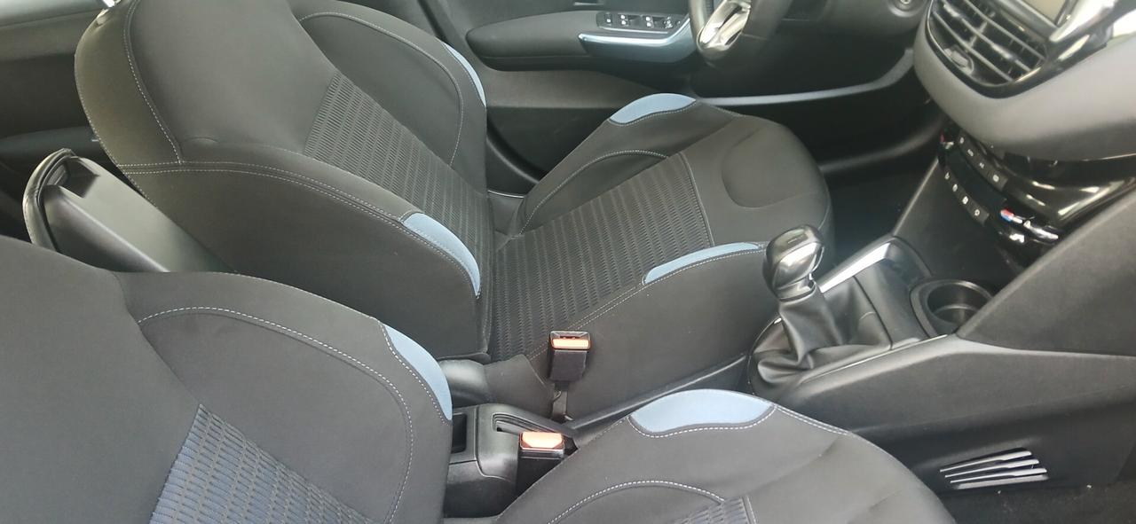 Peugeot 208 1.4 HDi neopatentati