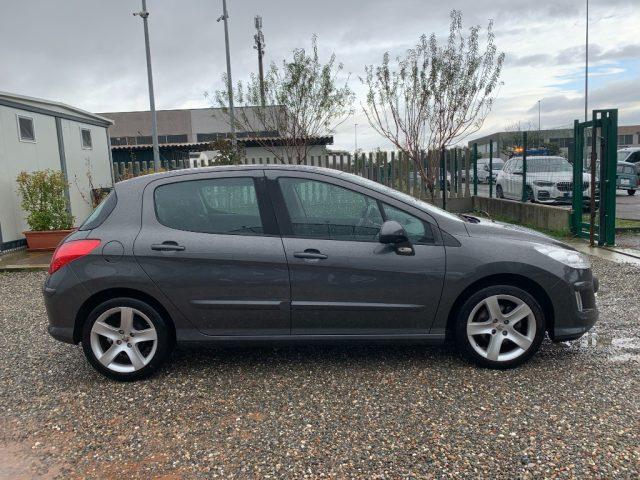 PEUGEOT 308 1.6 HDi 110CV 5p. Féline (6 Marce)