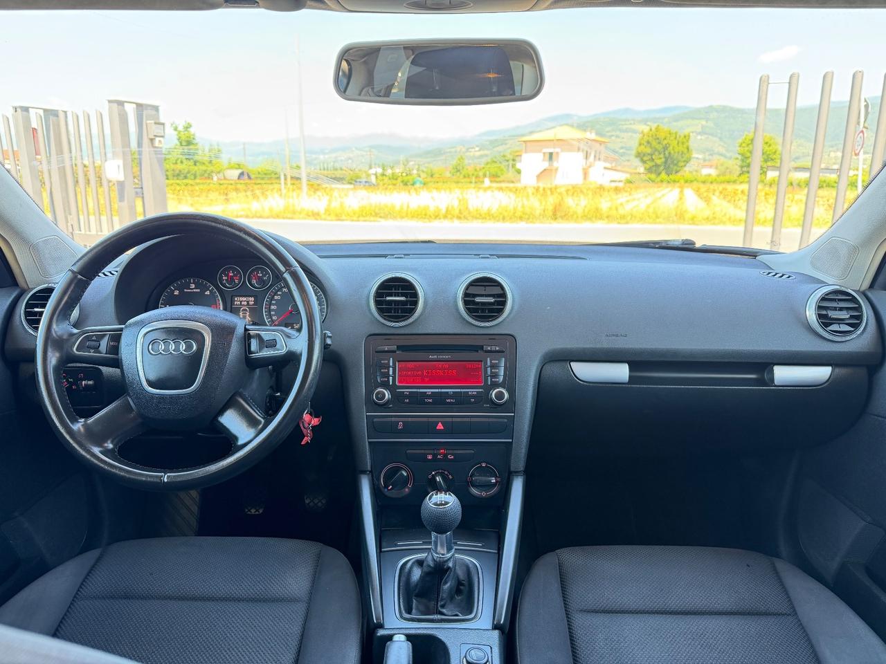 Audi A3 SPB 1.6 TDI 105CV Attraction Tetto Apribile