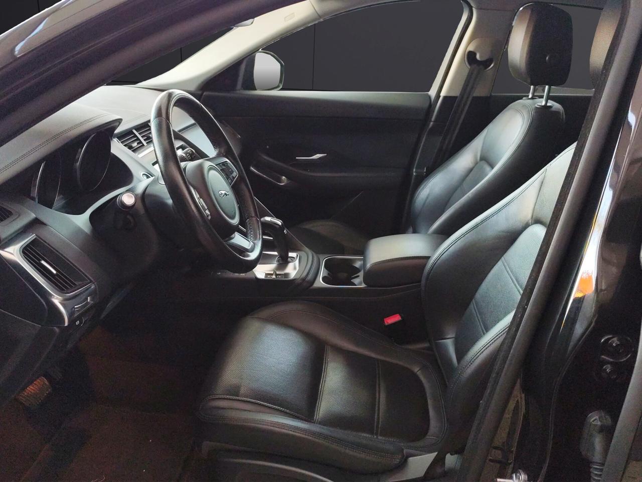 JAGUAR E-Pace (X540) E-Pace 2.0D 180 CV A...