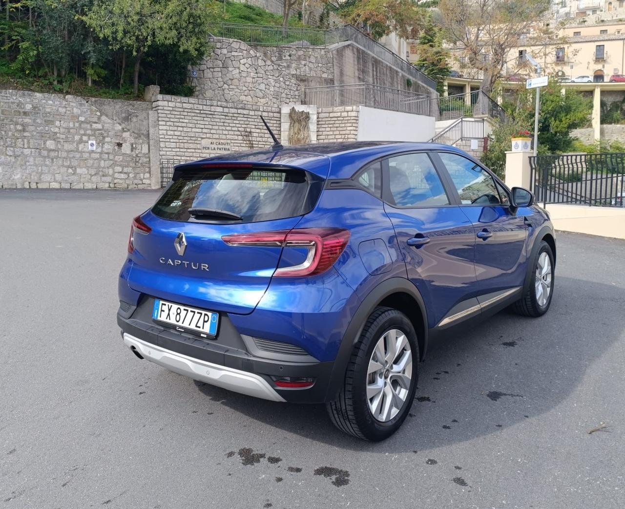 Renault Captur TCe 100 CV Intens