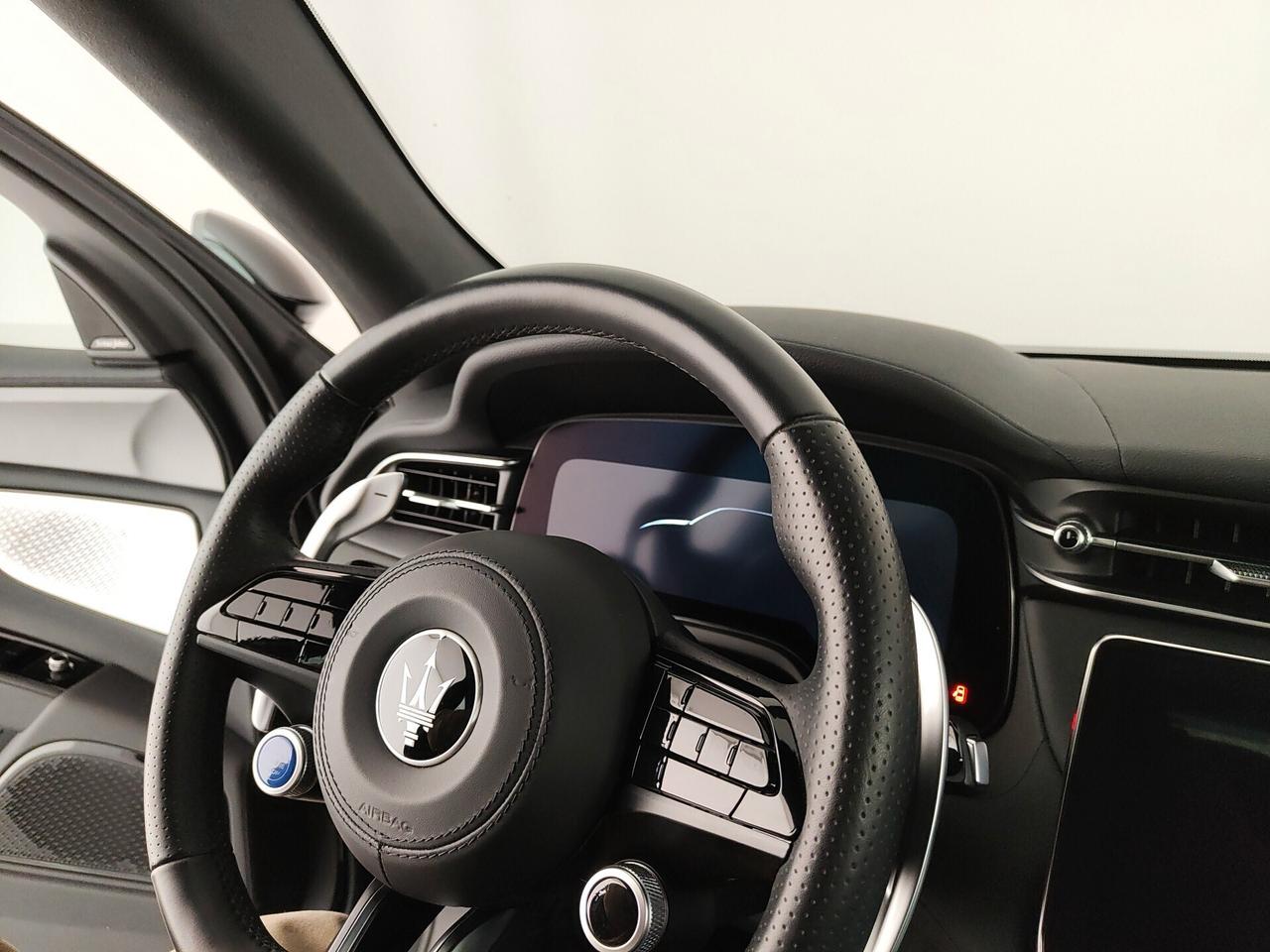 Maserati Grecale MHEV 300 CV AWD GT