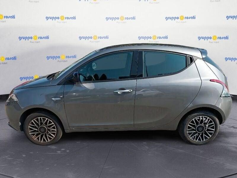 Lancia Ypsilon New 5 porte My24 1.0 Firefly 70 CvStart&Stop Hybrid Oro
