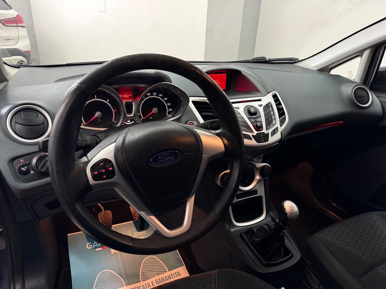 Ford Fiesta 1.4 TDCi 5p. Titanium