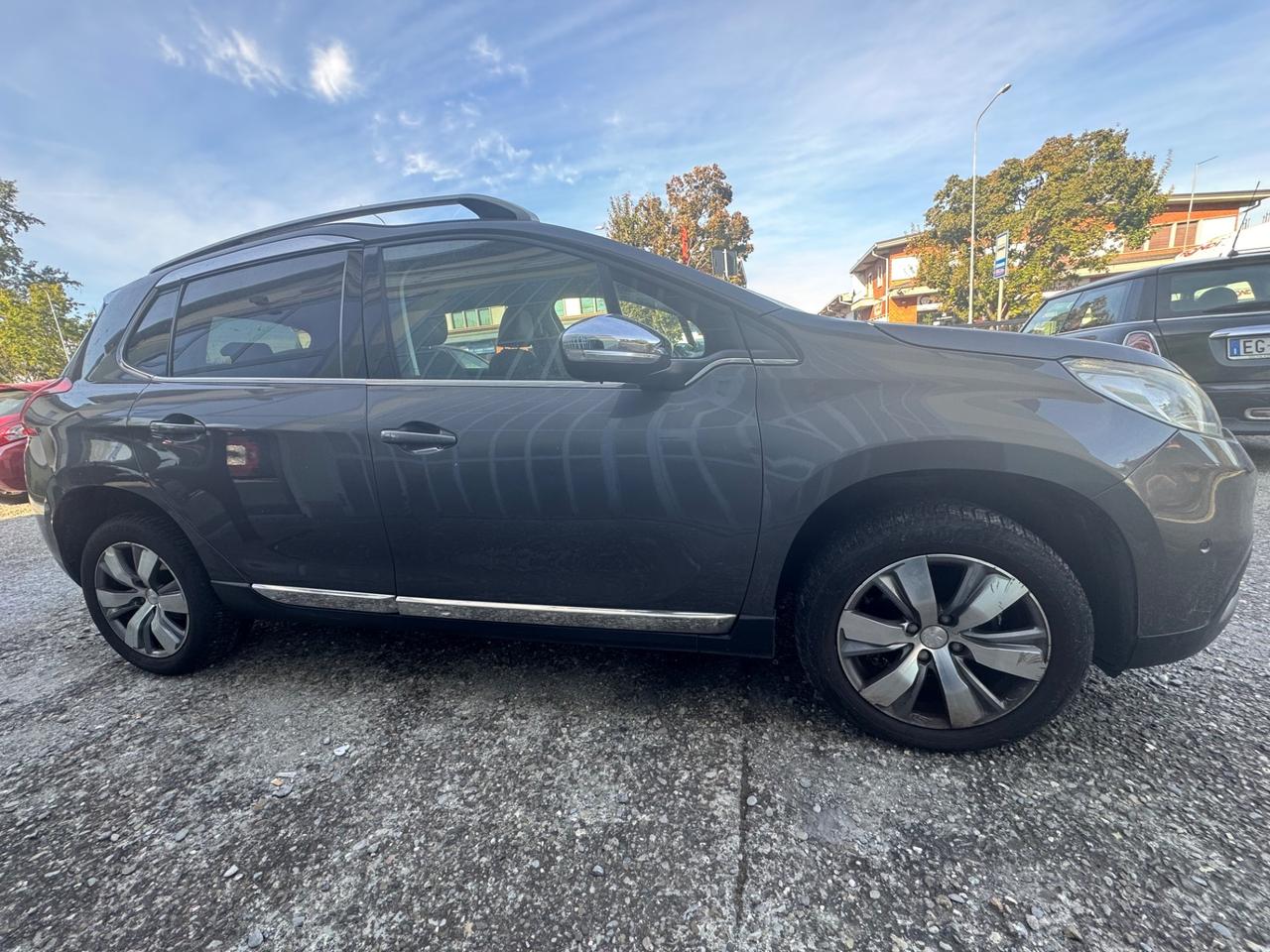Peugeot 2008 PureTech 82 Access