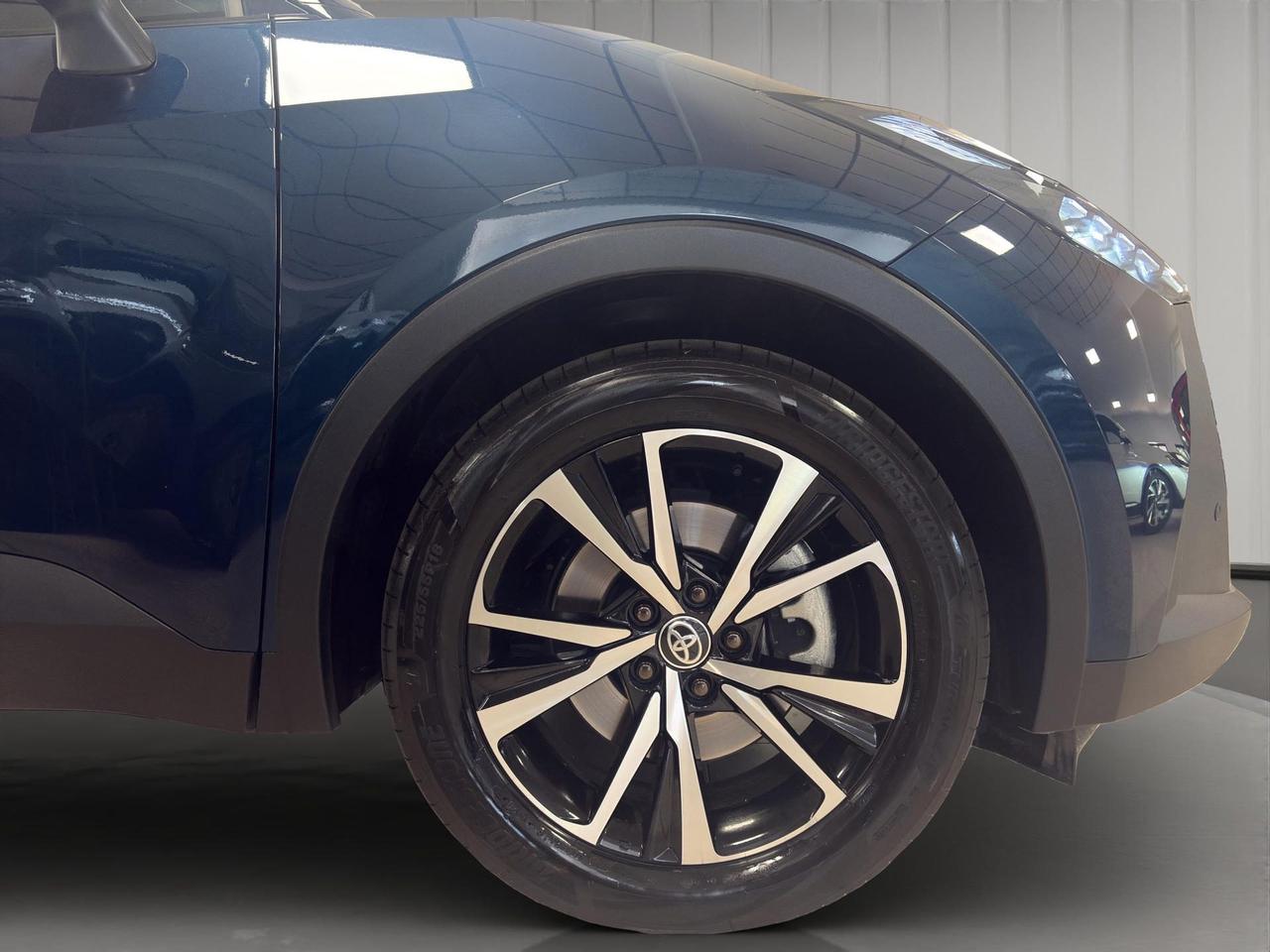 Toyota C-HR 2.0 phev Trend fwd e-cvt