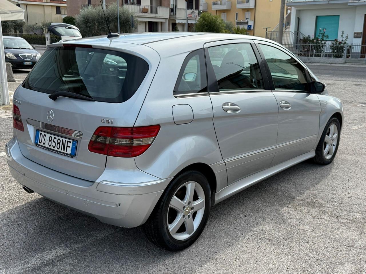 Mercedes-benz B 200 CDI Sport NEOPATENTATI PELLE TEL BLUETOOTH