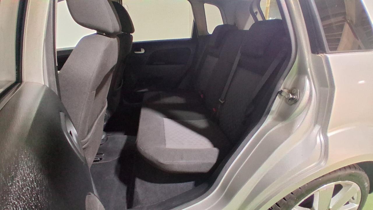 Ford Fiesta Ghia 1.4 TDCi 68cv anno 2005