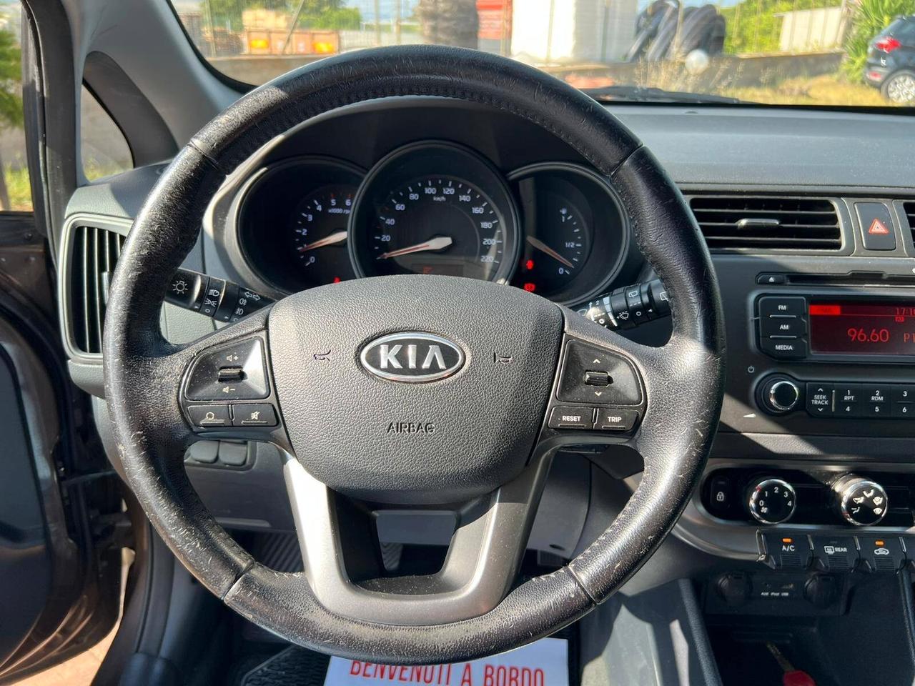 Kia Rio 1.4 CRDi WGT 5p. EX