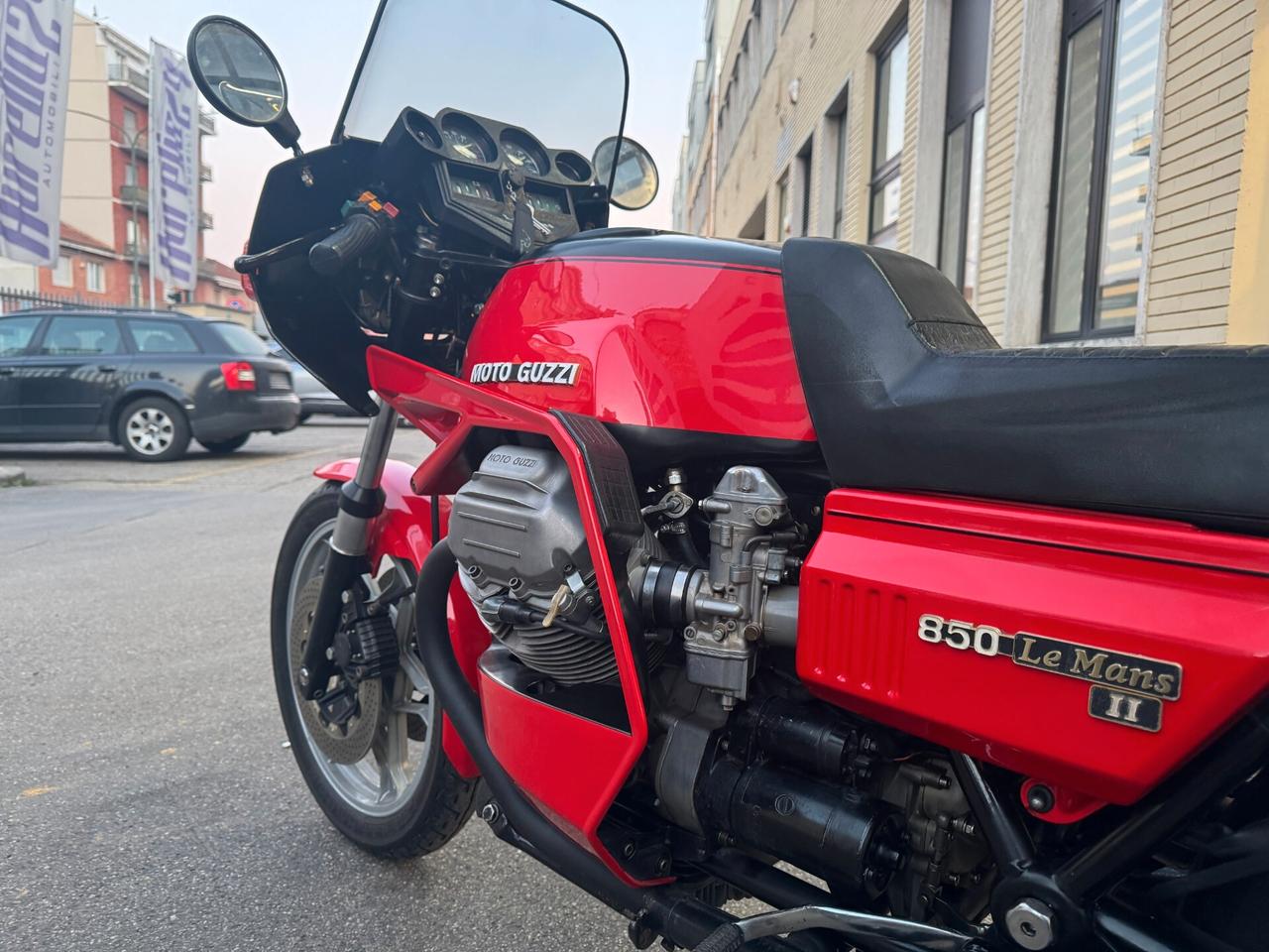 Moto Guzzi 850 Le Mans 2